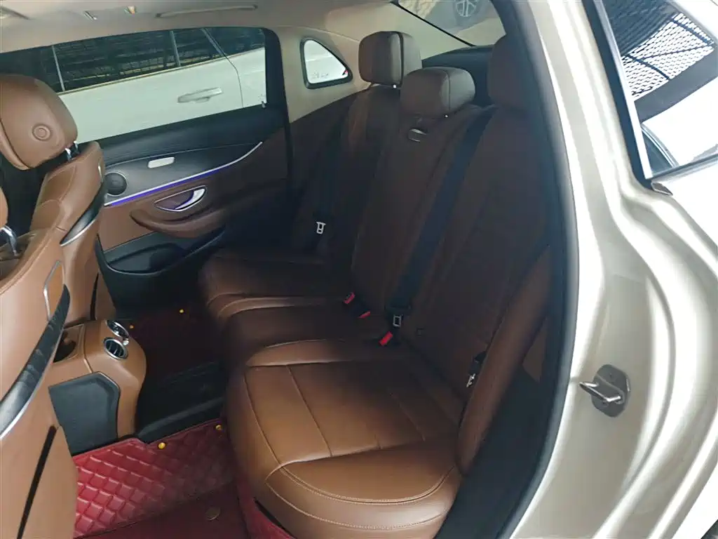 Mercedes-Benz E-Class 2016 E 200 L Sport Type фото 14