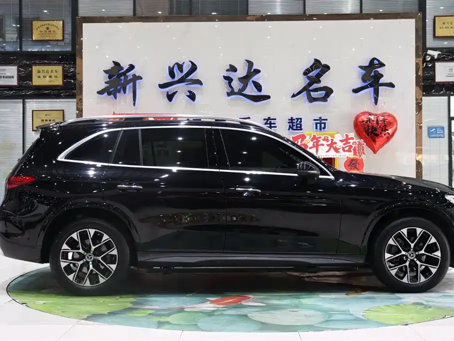 Mercedes-Benz GLC 2024 GLC 260 L 4MATIC Luxury 5-seater фото 4