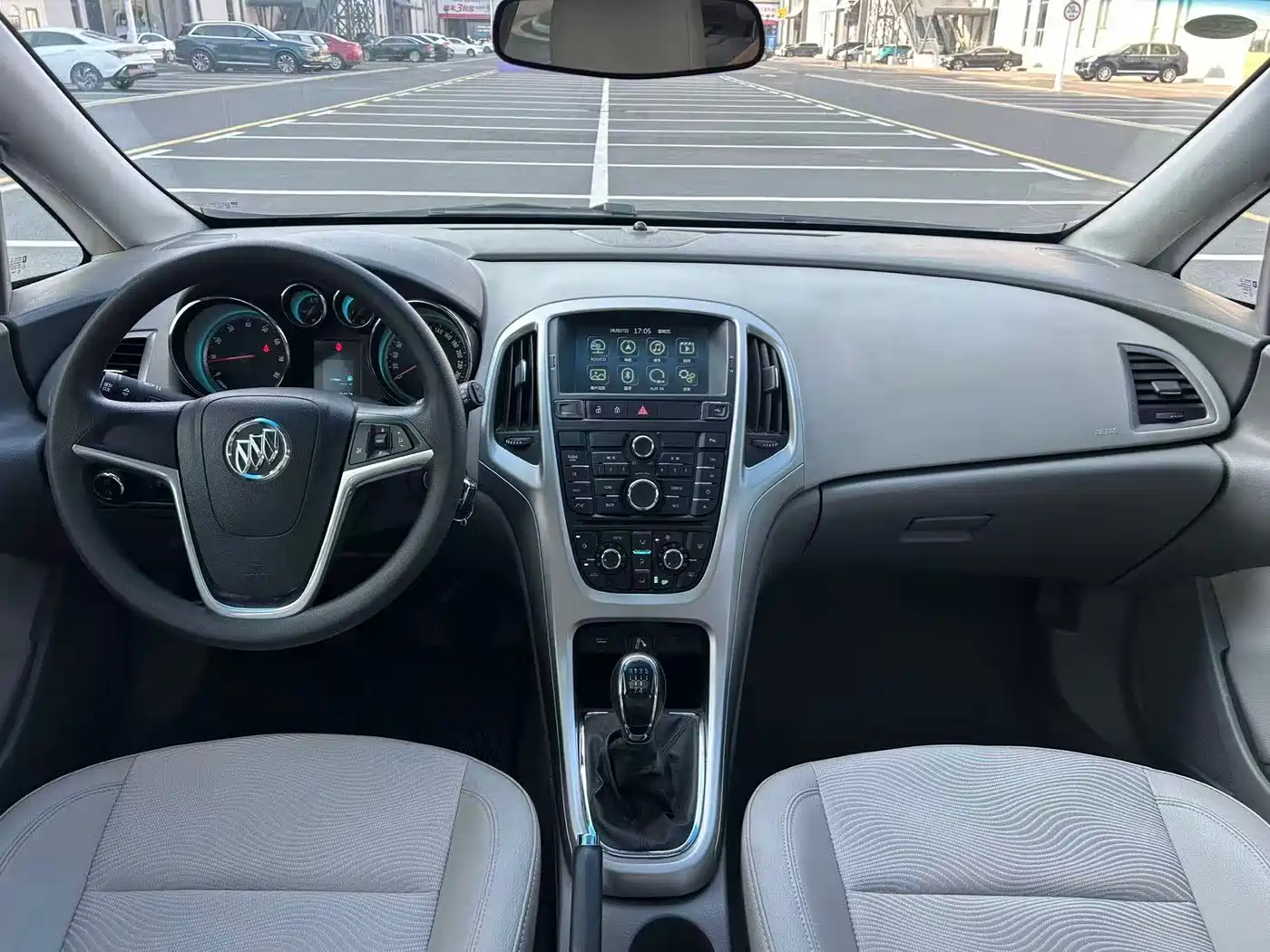 Photo 6 - Buick Excelle