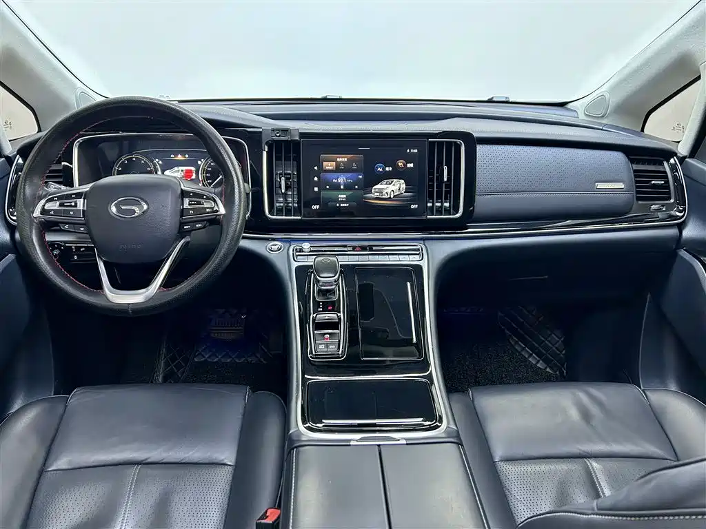 GAC Trumpchi Trumpchi M8 2021 Leading Show Series 390T Premium Edition фото 16