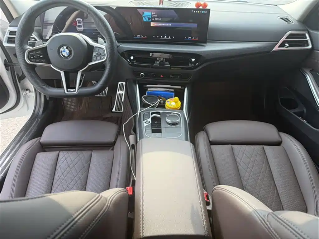 BMW 3 Series 2025 325Li M Sport Package фото 8