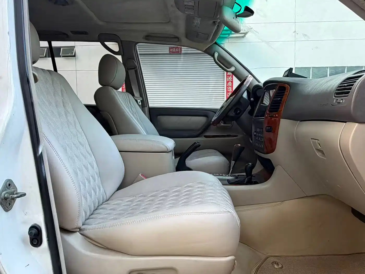 Toyota Land Cruiser фото 10