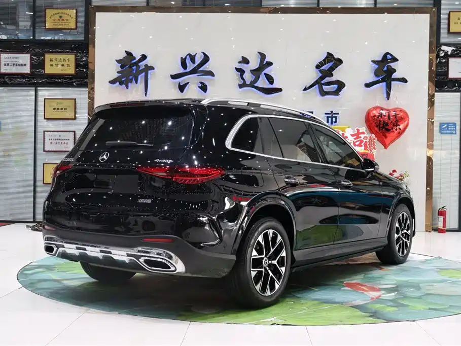 Mercedes-Benz GLC 2024 GLC 260 L 4MATIC Luxury 5-seater фото 5