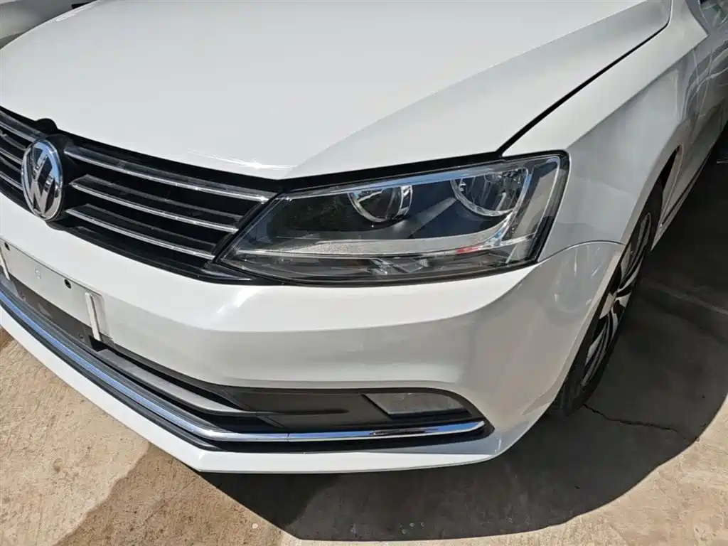 Volkswagen Sagitar 2017 1.6L Automatic Comfort фото 24