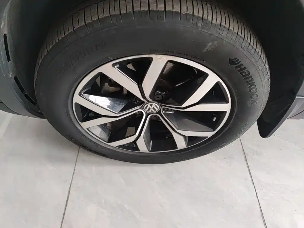 Фото 23 - Volkswagen Teramont