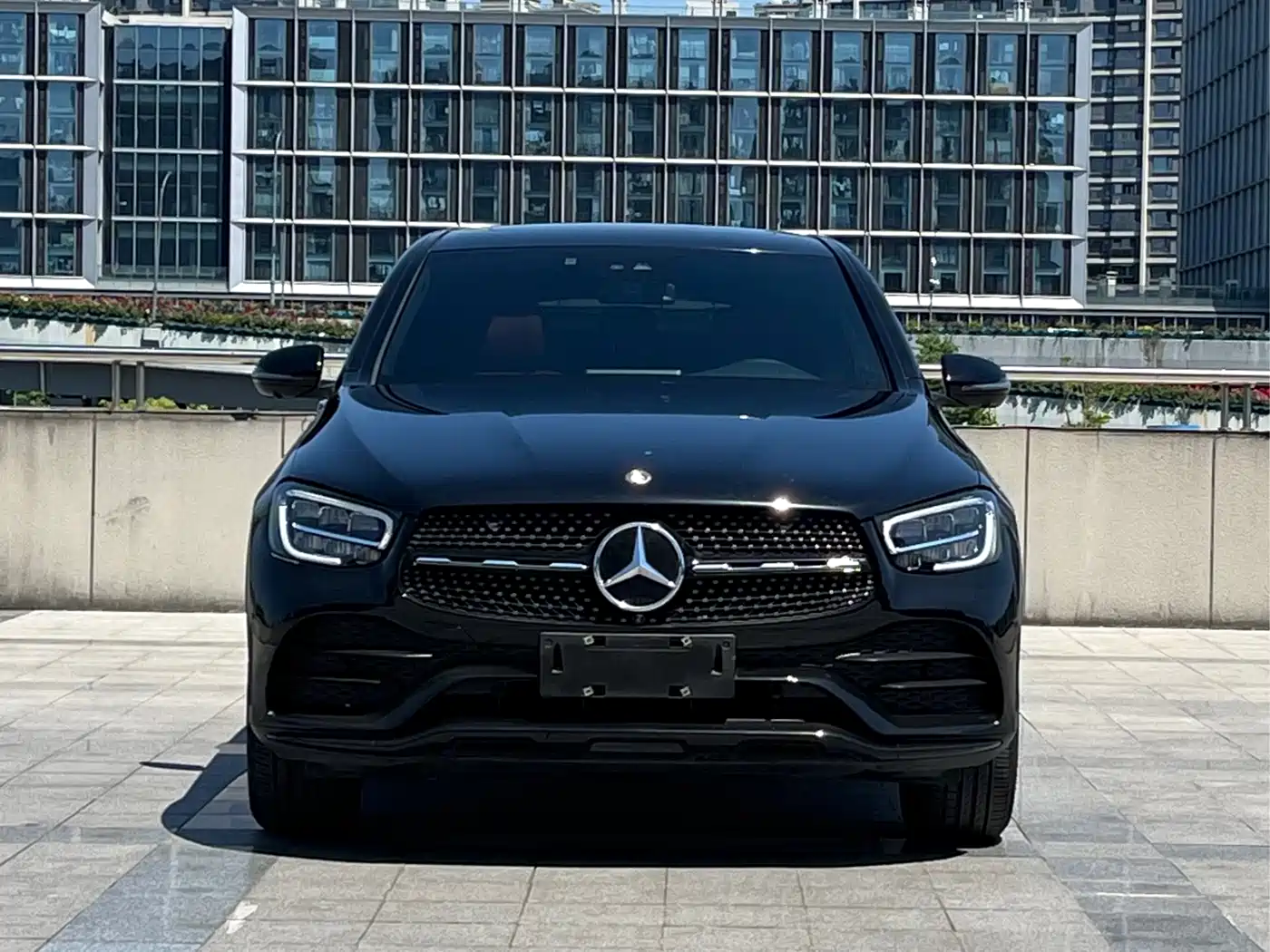 Mercedes-Benz GLC Coupe 2021 GLC 300 4MATIC Coupe SUV фото 2