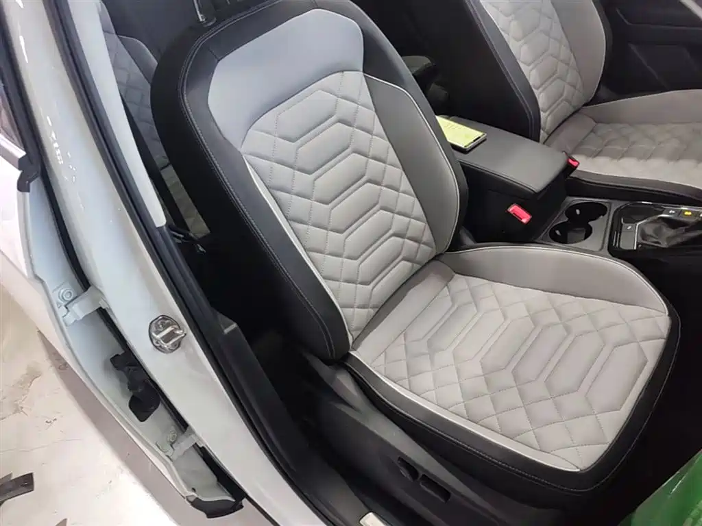 Volkswagen Tayron 2024 300TSI 2WD Luxury Plus Advanced фото 25
