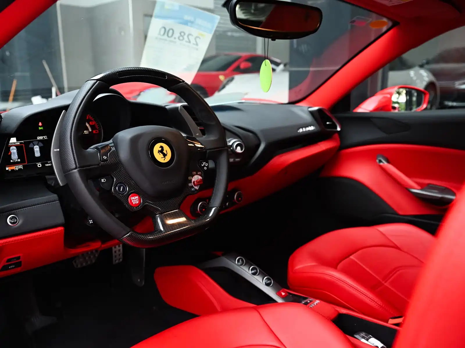 صورة 8 - Ferrari 488