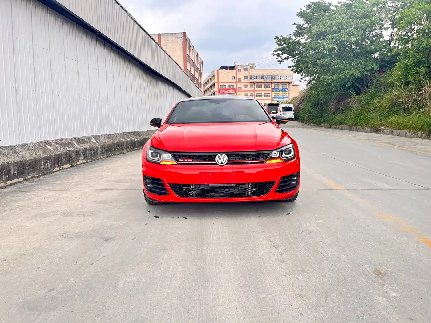 Volkswagen Lamando 2017 2.0T GTS фото 2