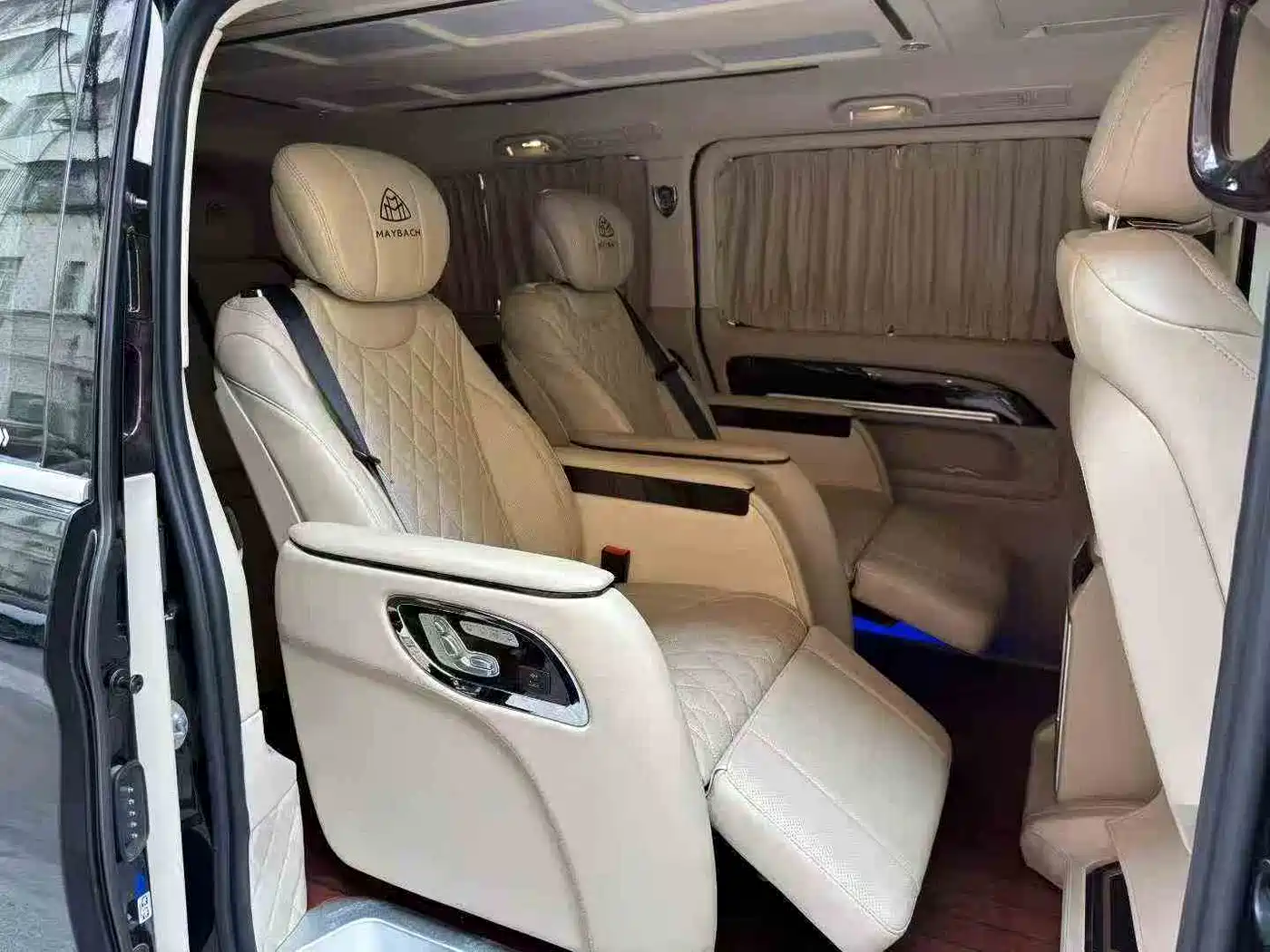 Mercedes-Benz Vito 2018 2.0T Business Edition China VI фото 2