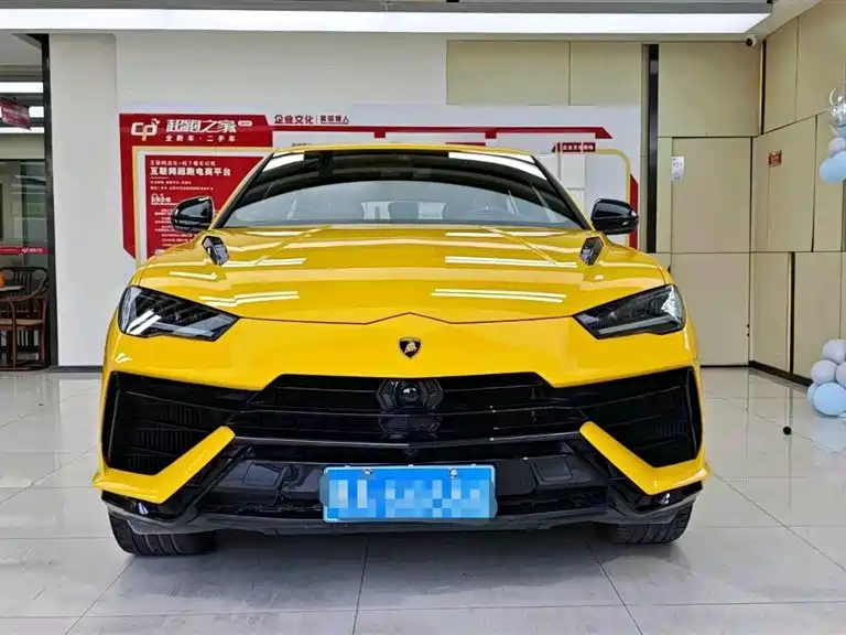 Lamborghini Urus 2023 4.0T V8 S фото 2