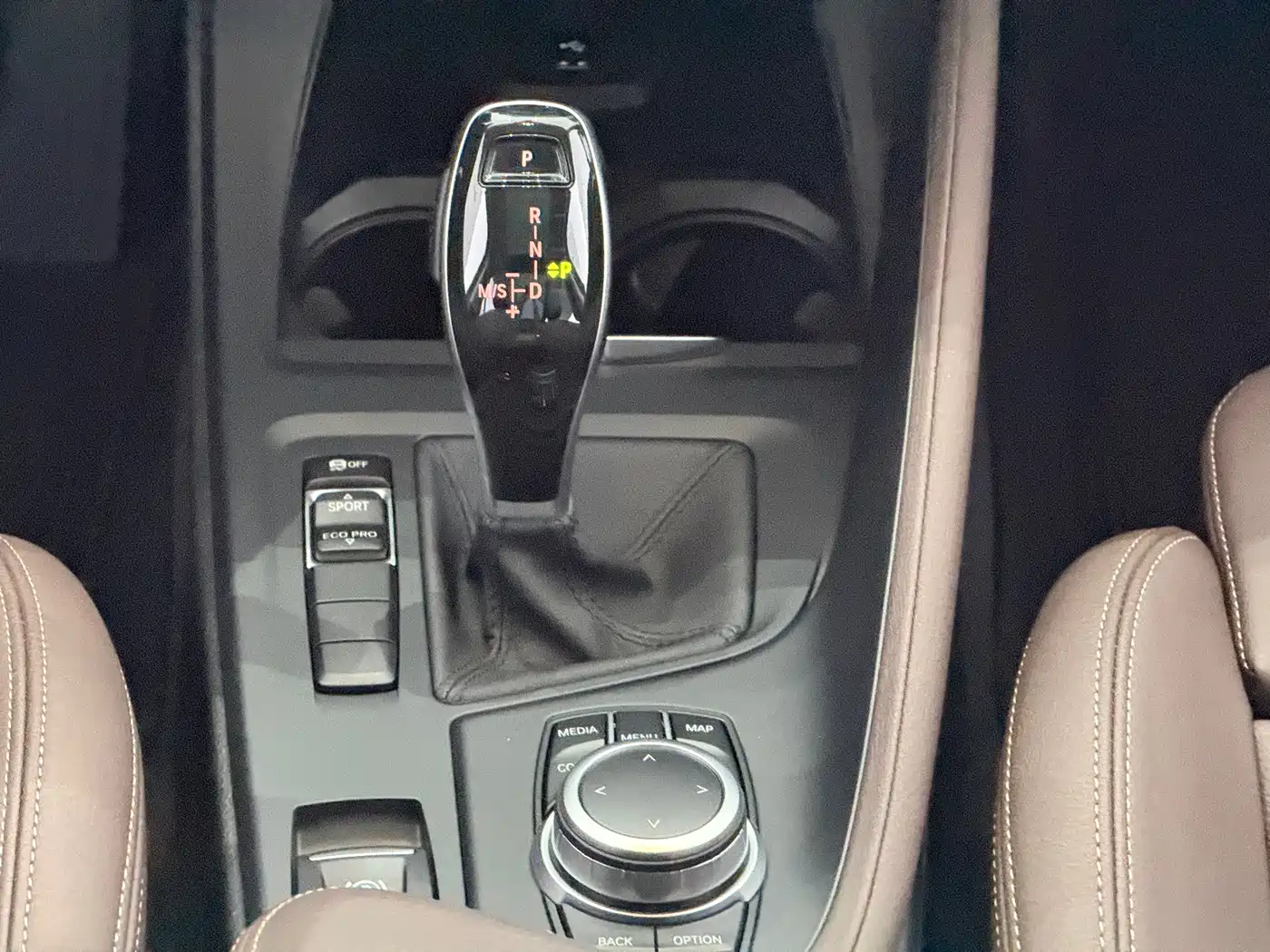 BMW X1 2022 sDrive25Li Leading фото 10