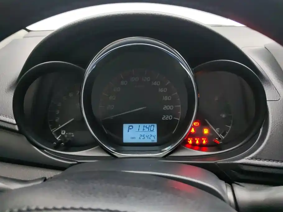 Toyota Vios 2022 1.5L 20th Anniversary Edition фото 14