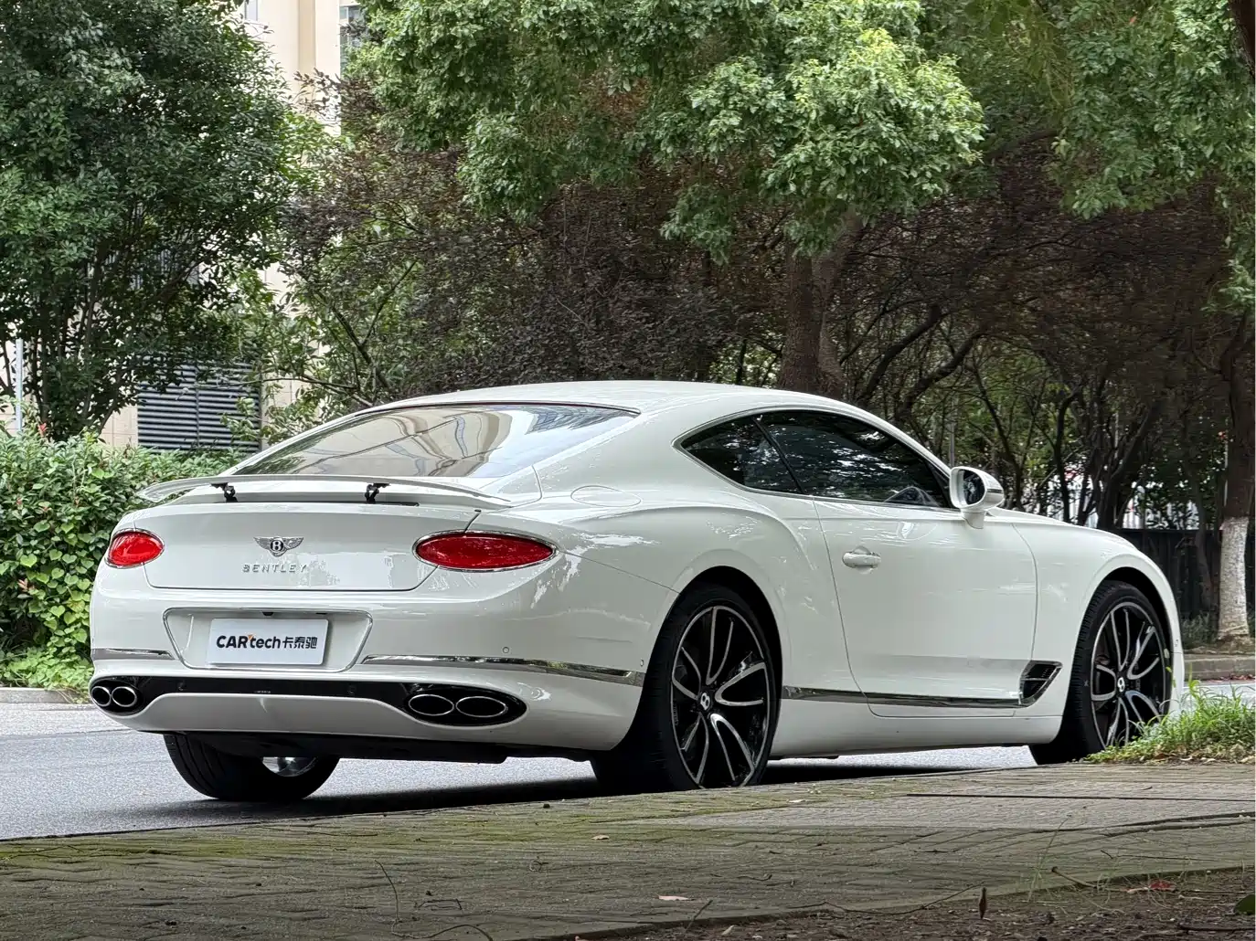 Bentley Continental 2021 2020 4.0T GT V8