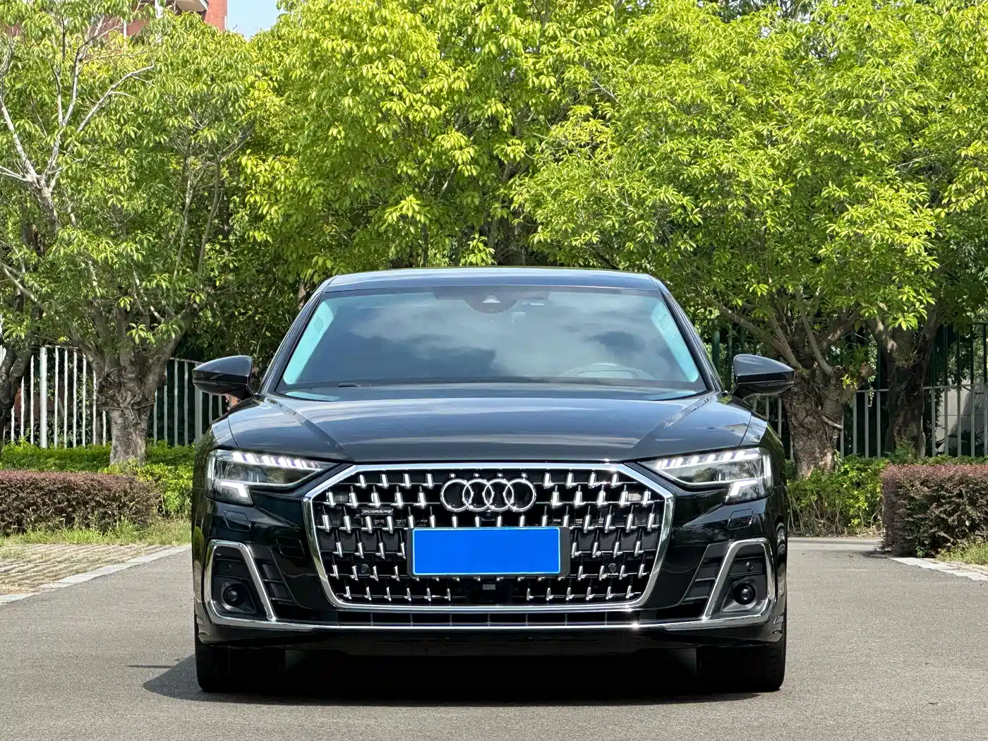 Audi A8 2023 A8L 55 TFSI quattro Flagship фото 2