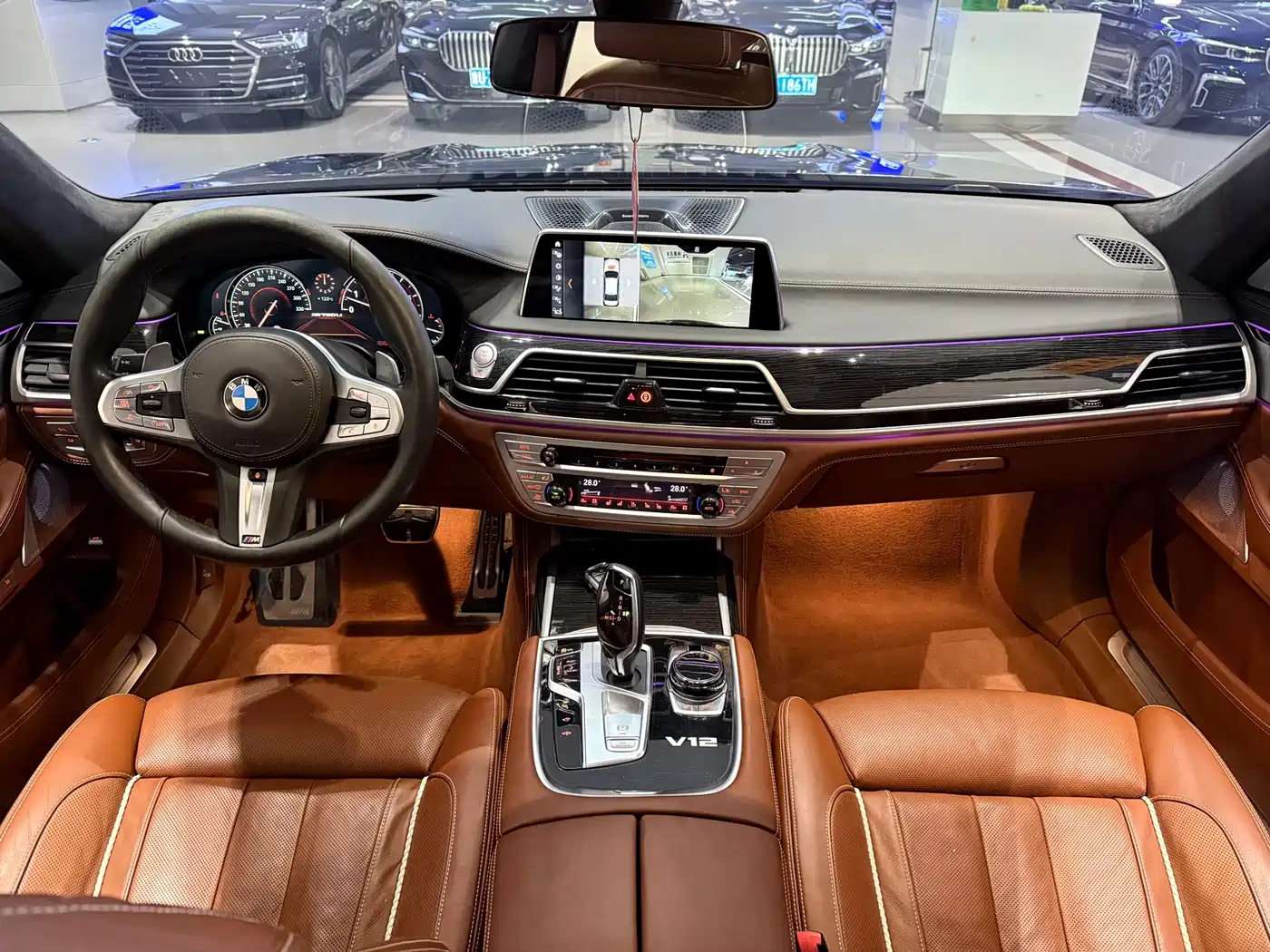 BMW 7 Series 2017 M760Li xDrive Excellence Luxury фото 12