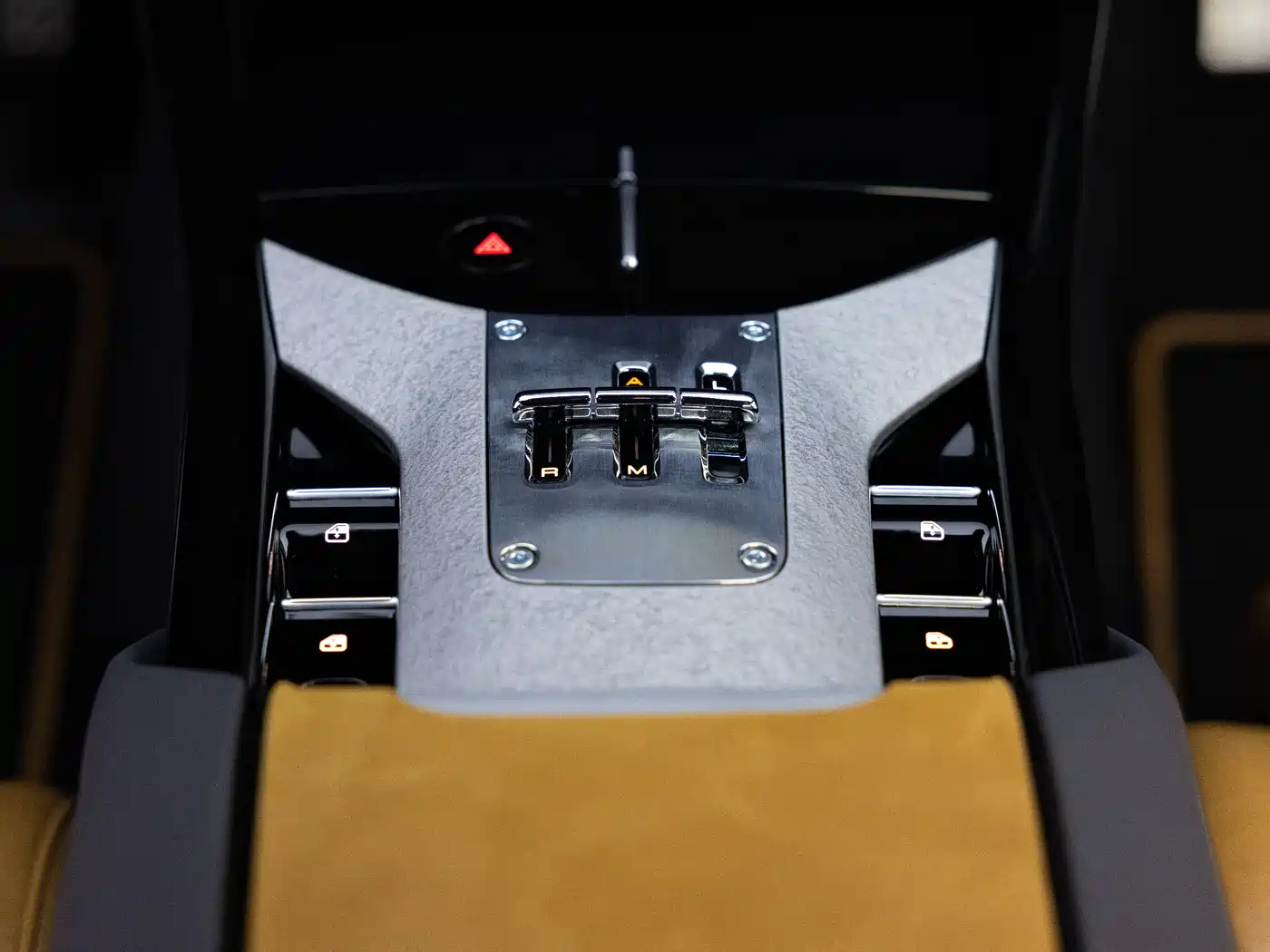 Ferrari Purosangue 2026 2023 6.5L V12