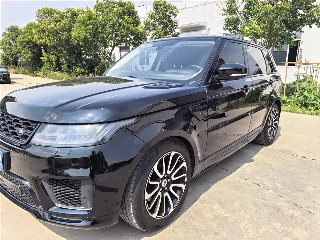 Фото 2 - Land Rover Range Rover Sport