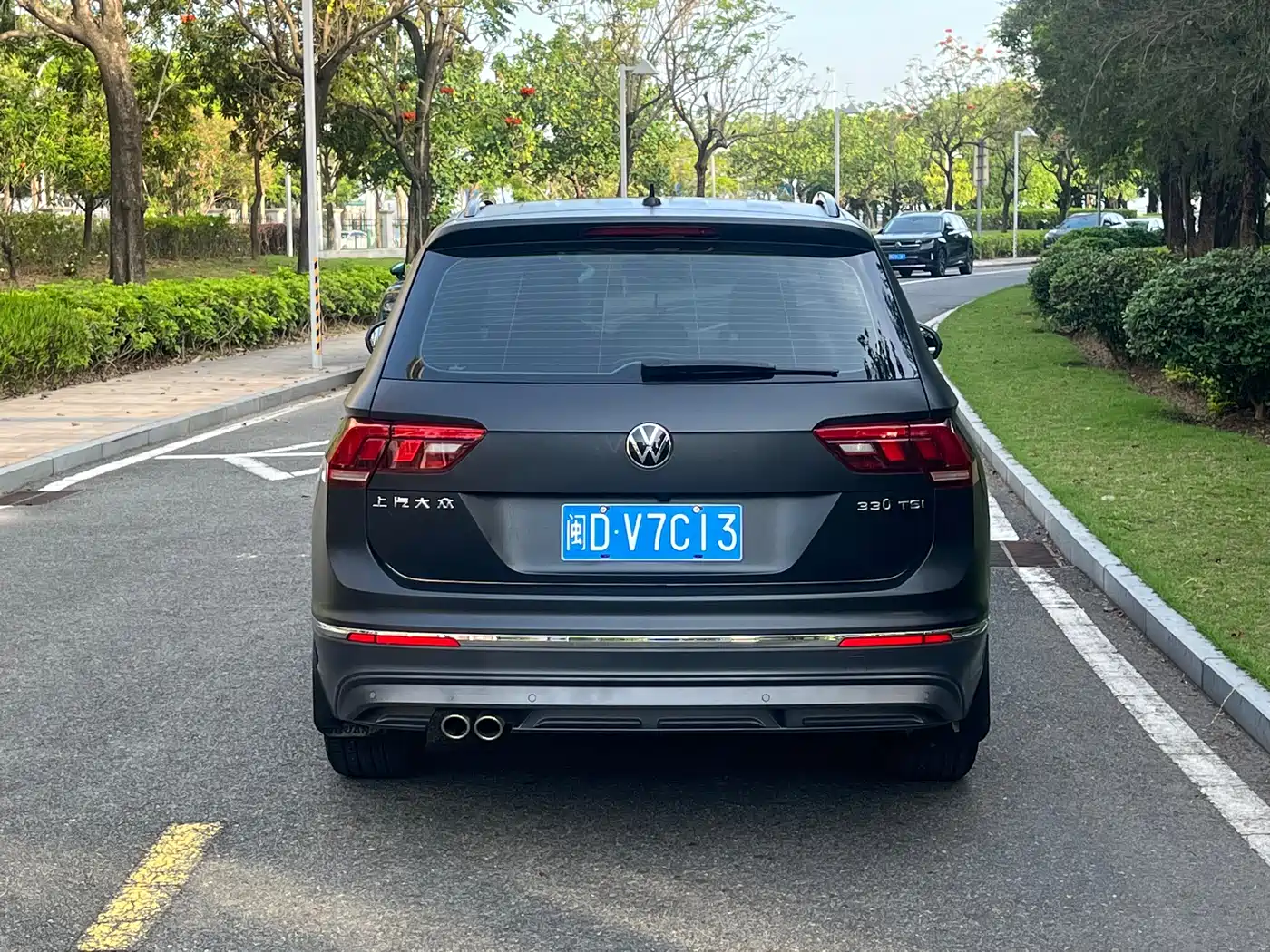 Volkswagen Tiguan L 2021 330TSI Automatic 2WD Smart фото 5