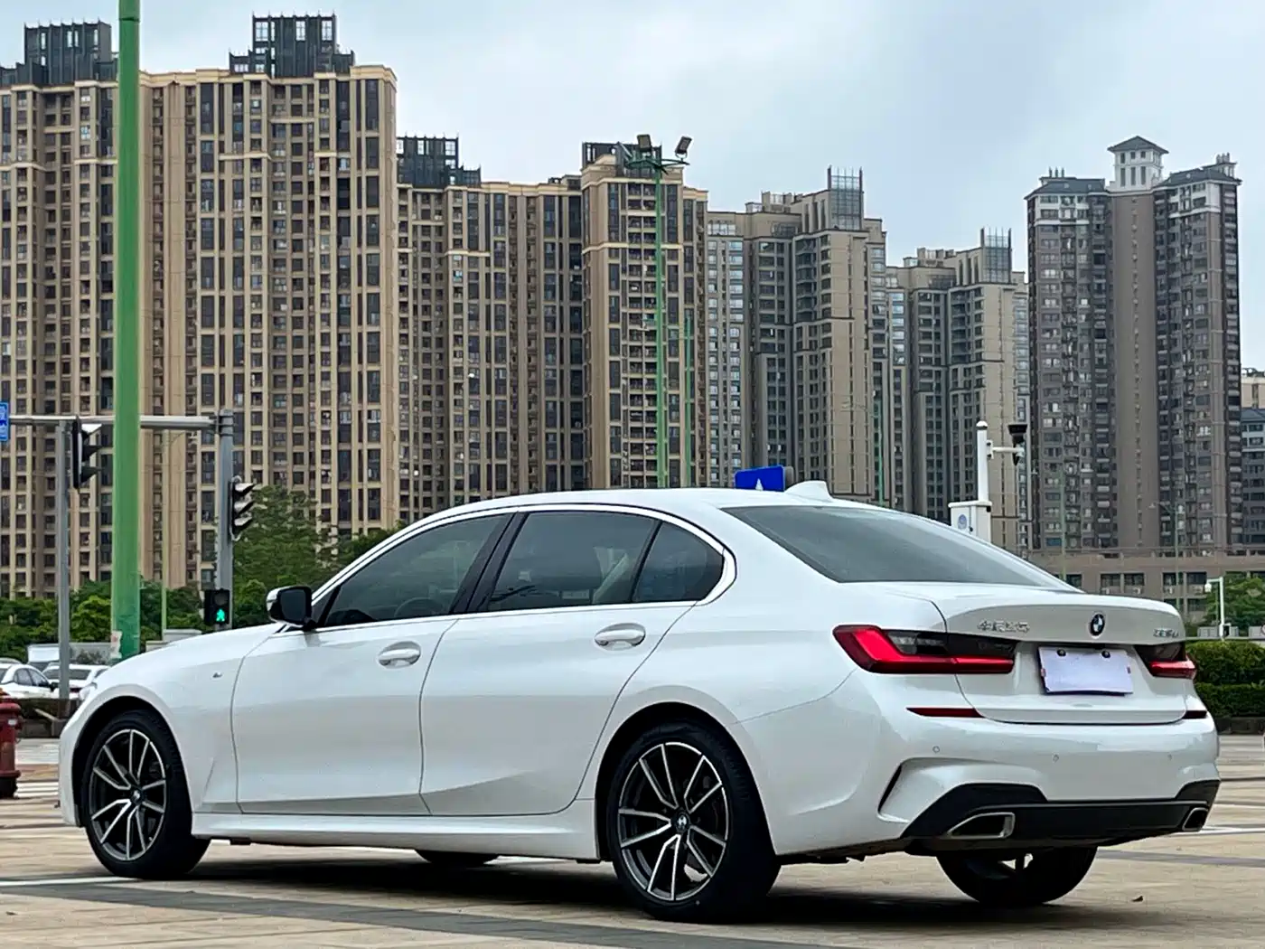 BMW 3 Series 2022 Facelift 325Li M Sport Package фото 9