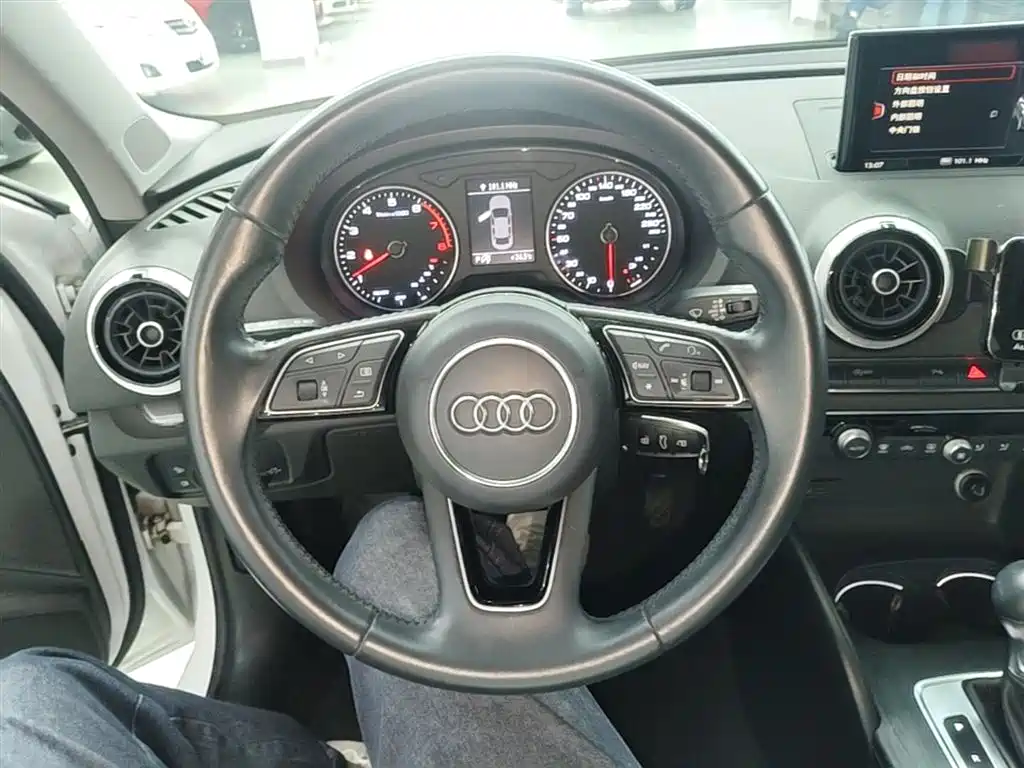 Audi A3 2017 Limousine 35 TFSI Style фото 11
