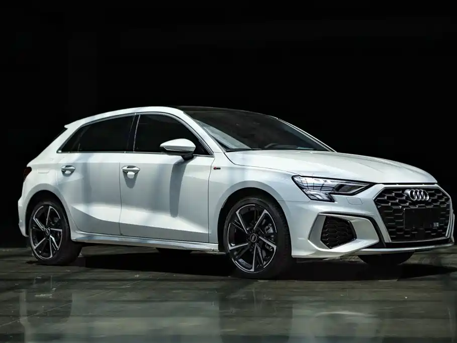 Audi A3 2022 Sportback 35 TFSI Style Sport фото 2