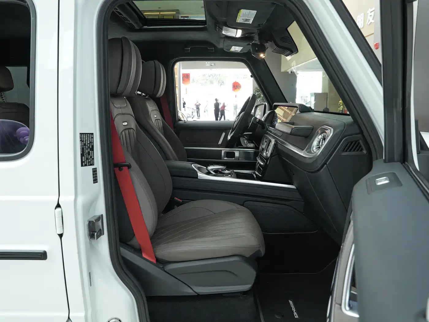 Mercedes-Benz G-Class AMG 2023 AMG G 63 фото 12