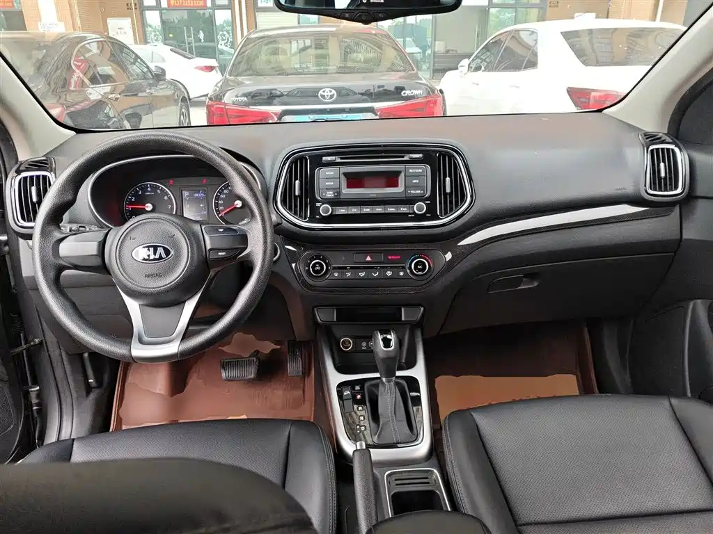 Kia KX3 Smart Run 2015 1.6L Automatic 2WD DLX фото 10