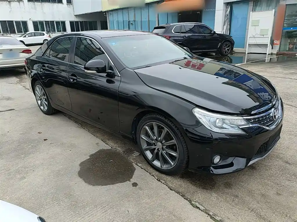 Toyota Reiz 2013 2.5V Elite Edition фото 4