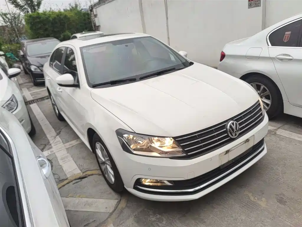 Volkswagen Lavida 2017 230TSI DSG Comfort Edition фото 4