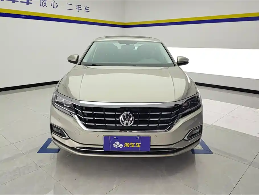 Volkswagen Passat 2020 Facelift 330TSI Elite China VI фото 2