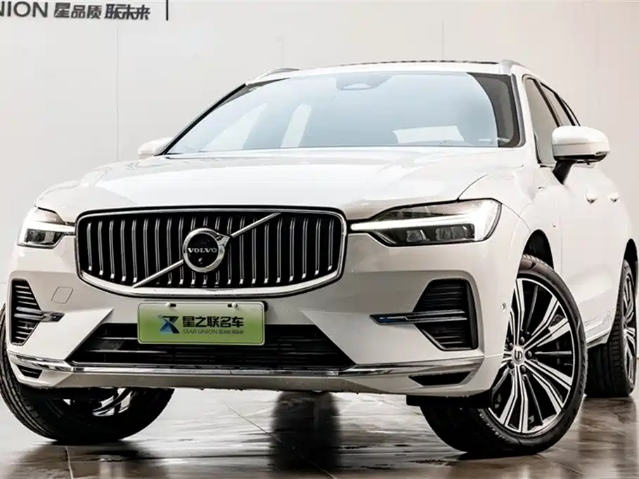 VOLVO XC60 PLUG IN HYBRID