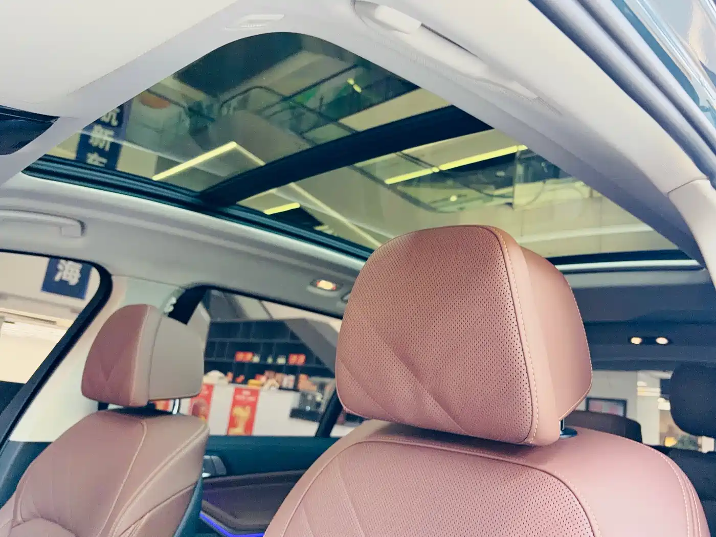 BMW X7 2023 xDrive40i Leading Luxury Package фото 16