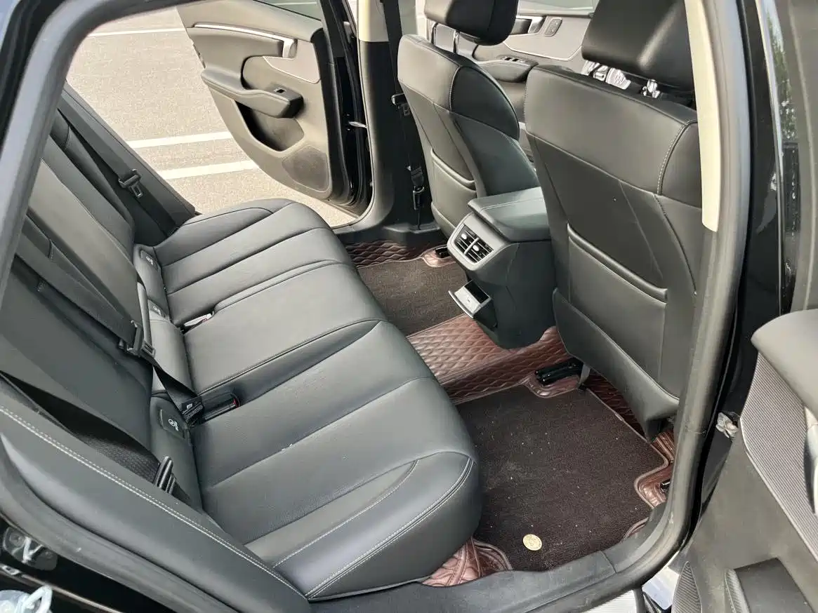 Фото 16 - Buick LaCrosse