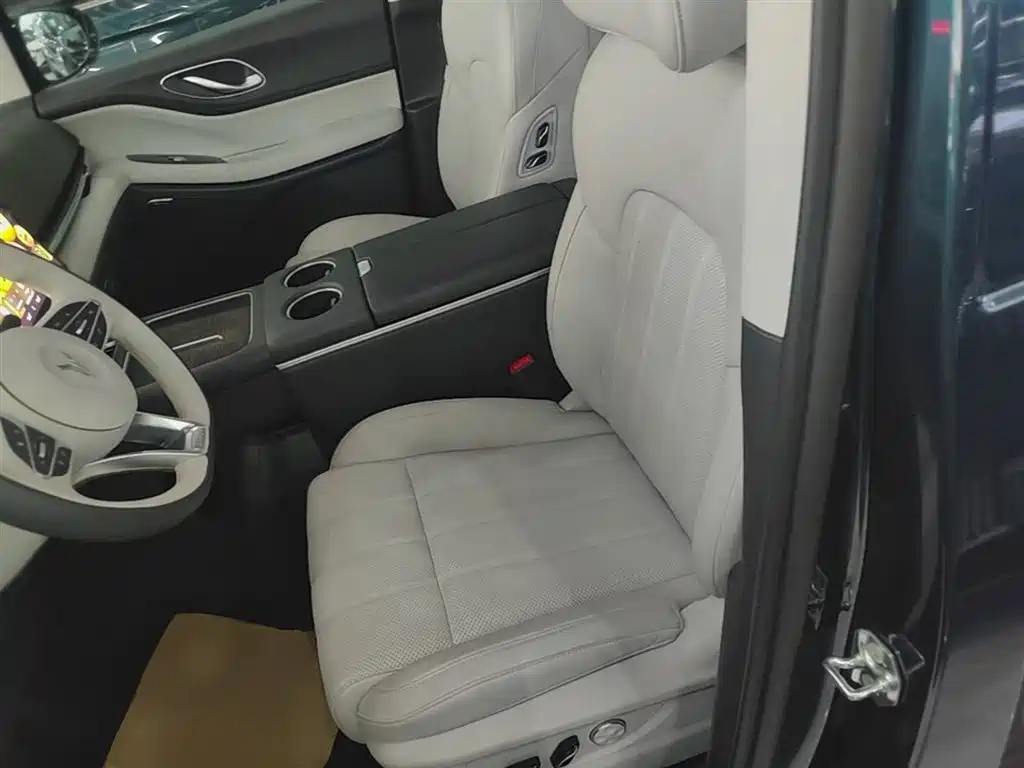 Voyah Auto Voyah Dreamer 2025 Model PHEV 4WD Excellent QianKun Edition фото 15