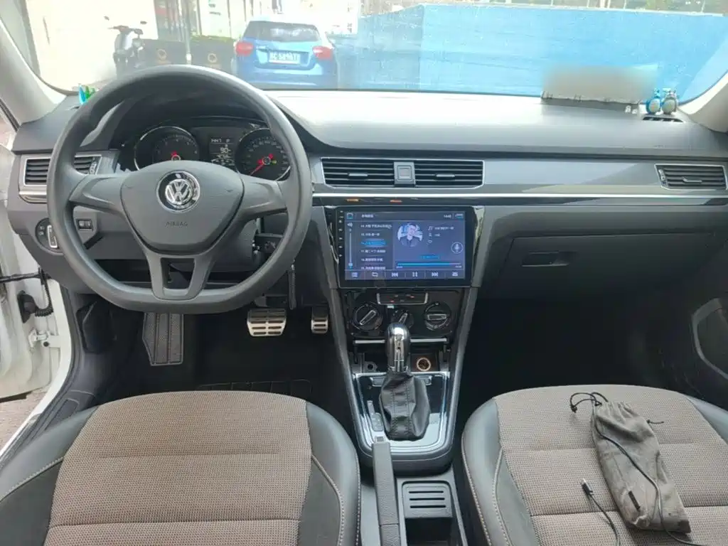 Volkswagen C-TREK 2018 2017 1.6L Automatic Comfort