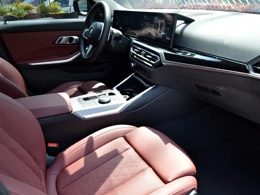 BMW 3 Series 2023 325Li M Sport Black Night Package фото 15