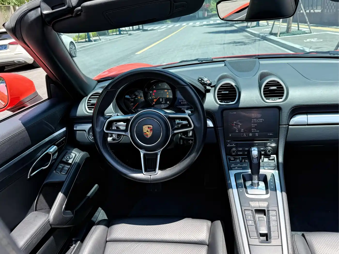 Porsche 718 2018 Boxster 2.0T фото 12