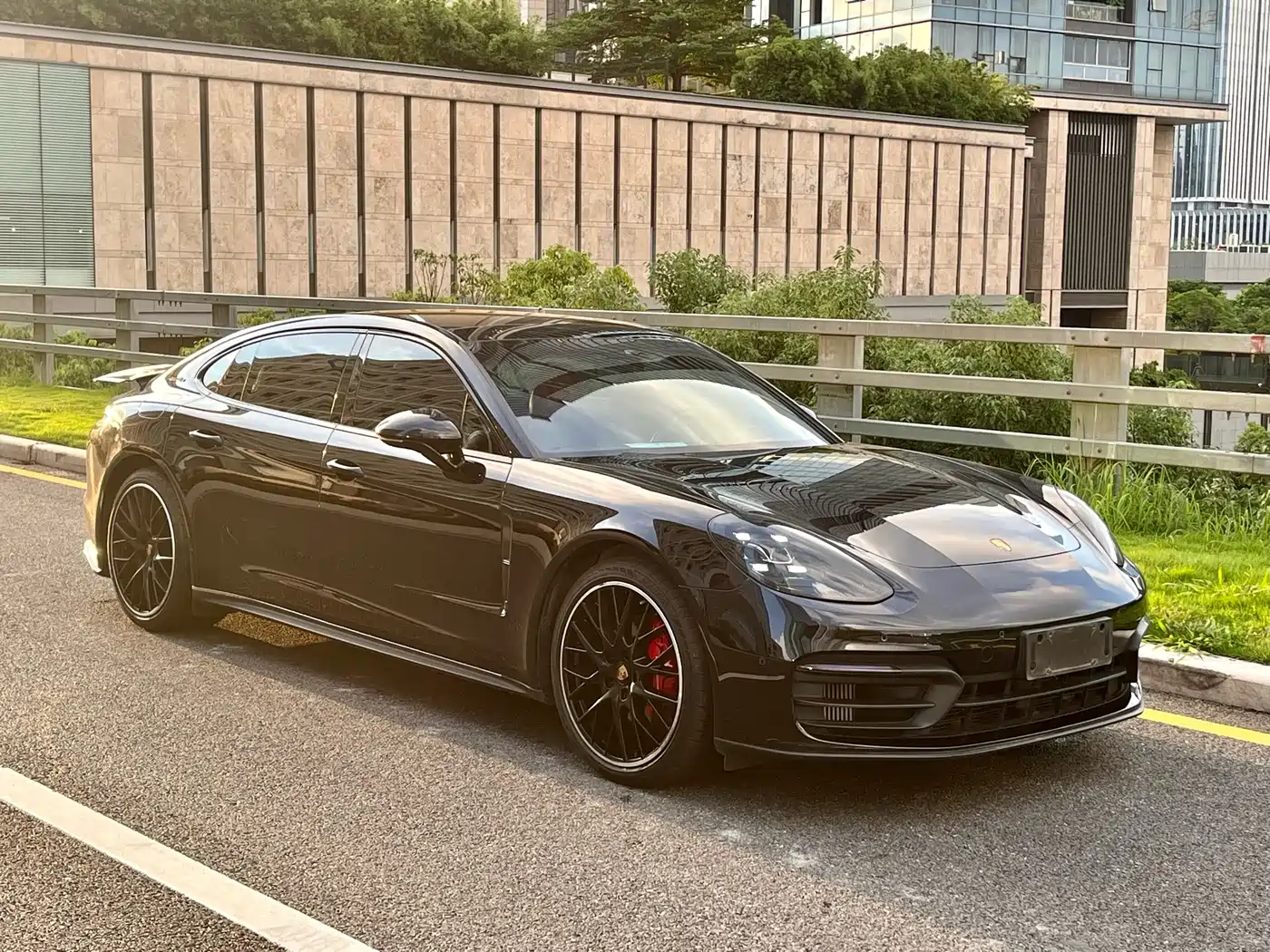 Porsche Panamera 2021 Panamera Executive Long Wheelbase 2.9T фото 3