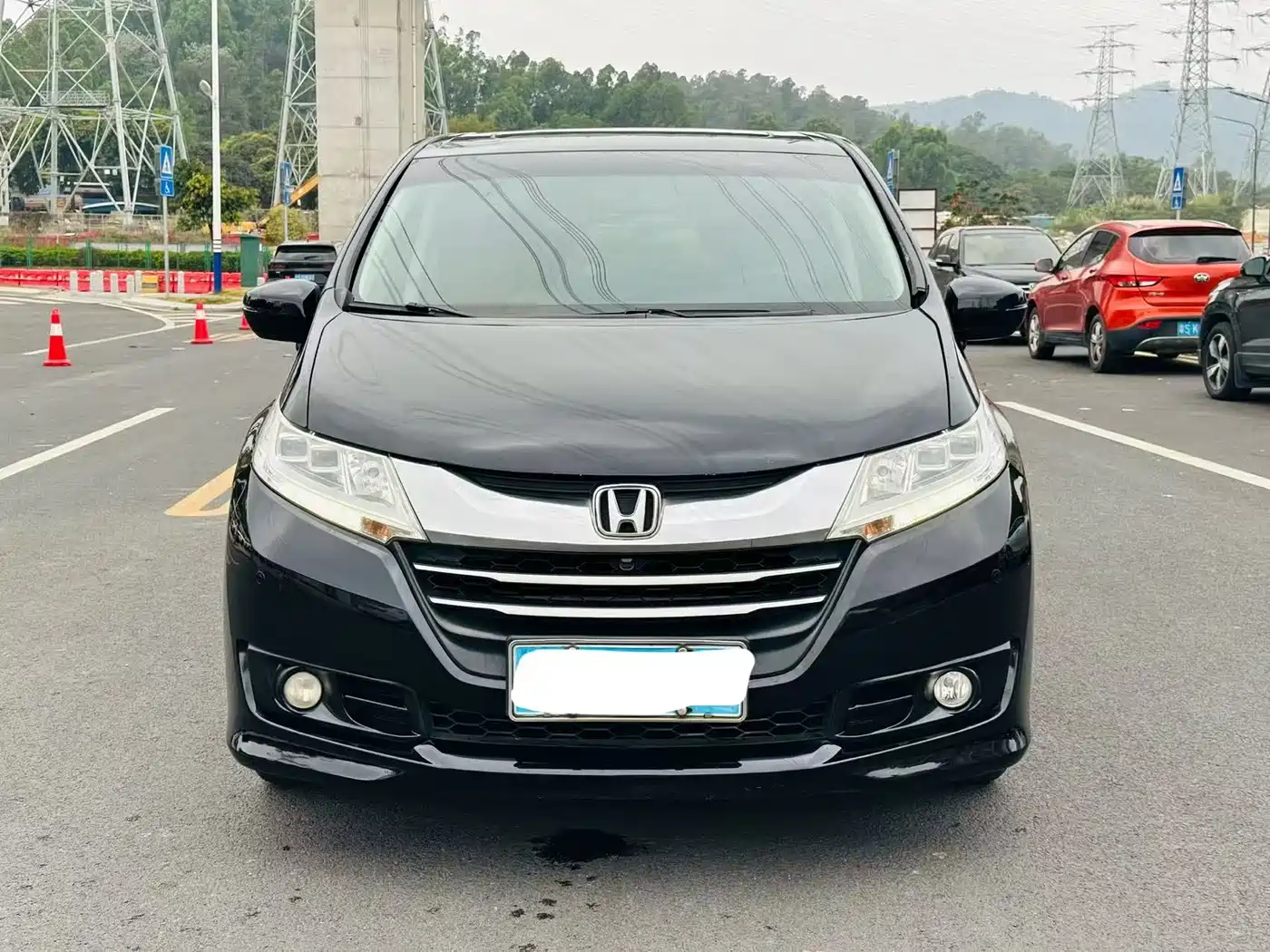 Фото 2 - Honda Odyssey