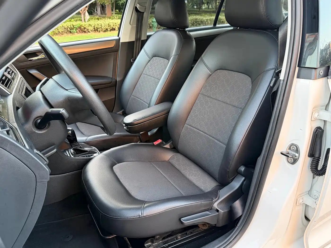 Volkswagen Santana 2013 2013 1.6L Automatic Comfort Edition