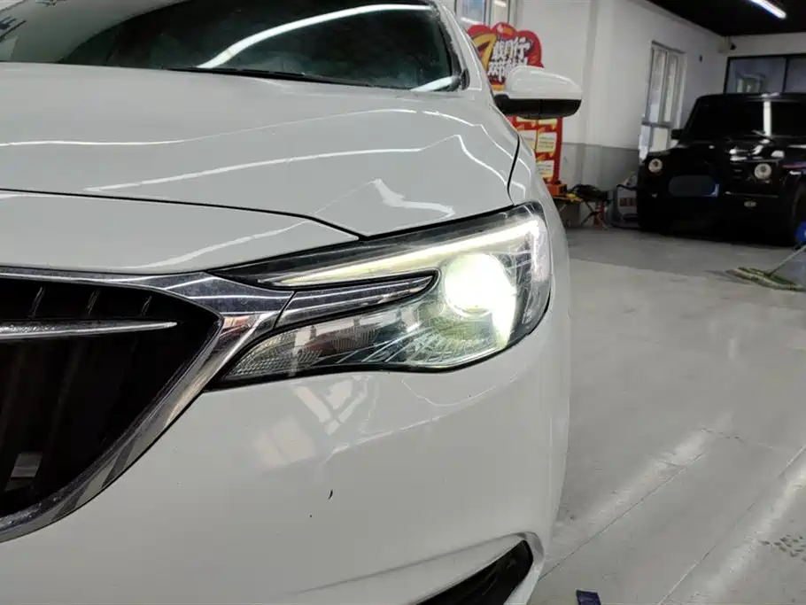 Buick Excelle 2019 15T Manual Elite Type China VI фото 5