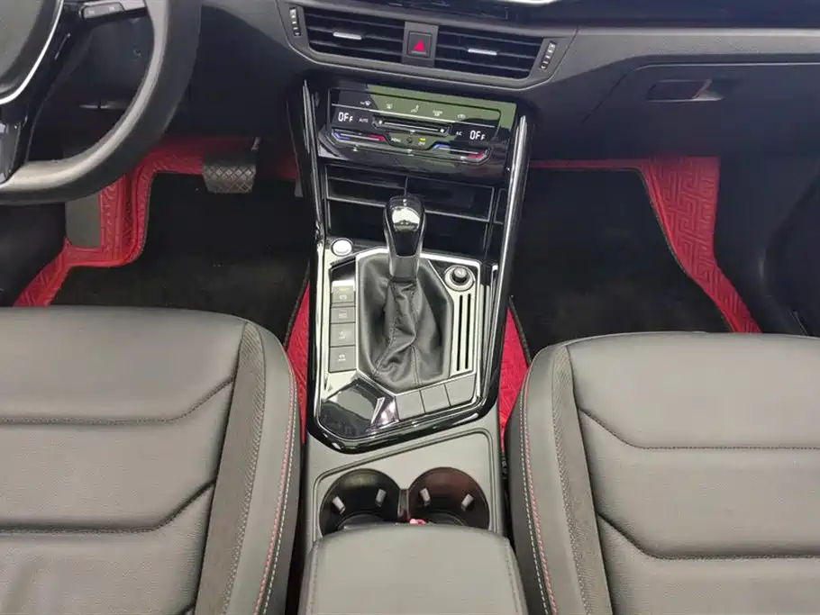 Volkswagen Tayron 2020 330TSI 2WD Luxury Smart Edition фото 16
