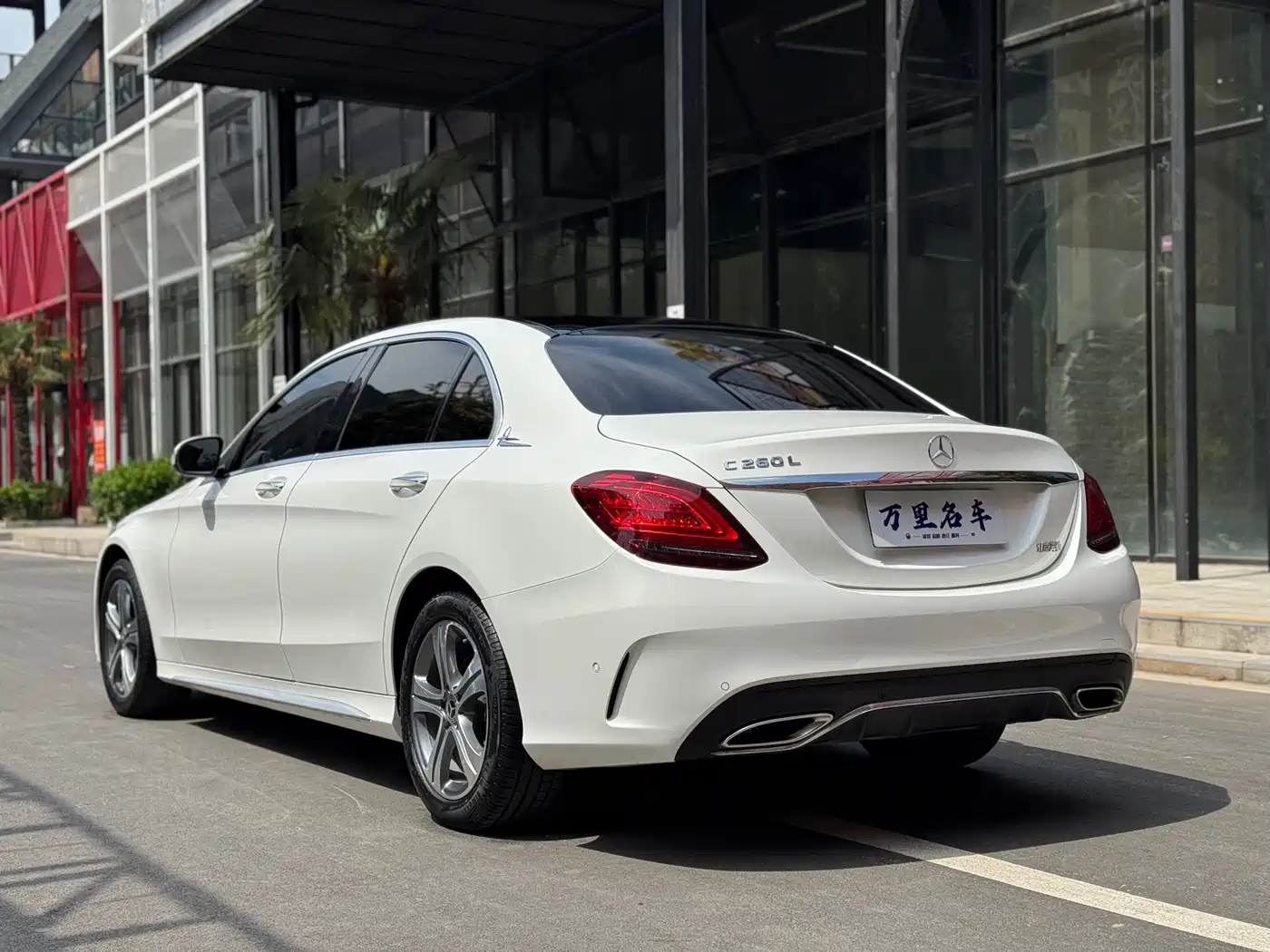 Mercedes-Benz C-Class 2019 Facelift C 260 L Sport фото 24