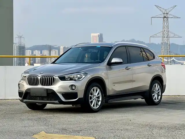 BMW BMW X1 2016 sDrive18Li Fashion Model