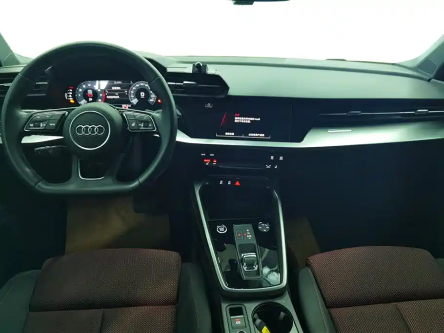 Audi A3 2024 Model Sportback 35 TFSI Progressive Sport фото 12