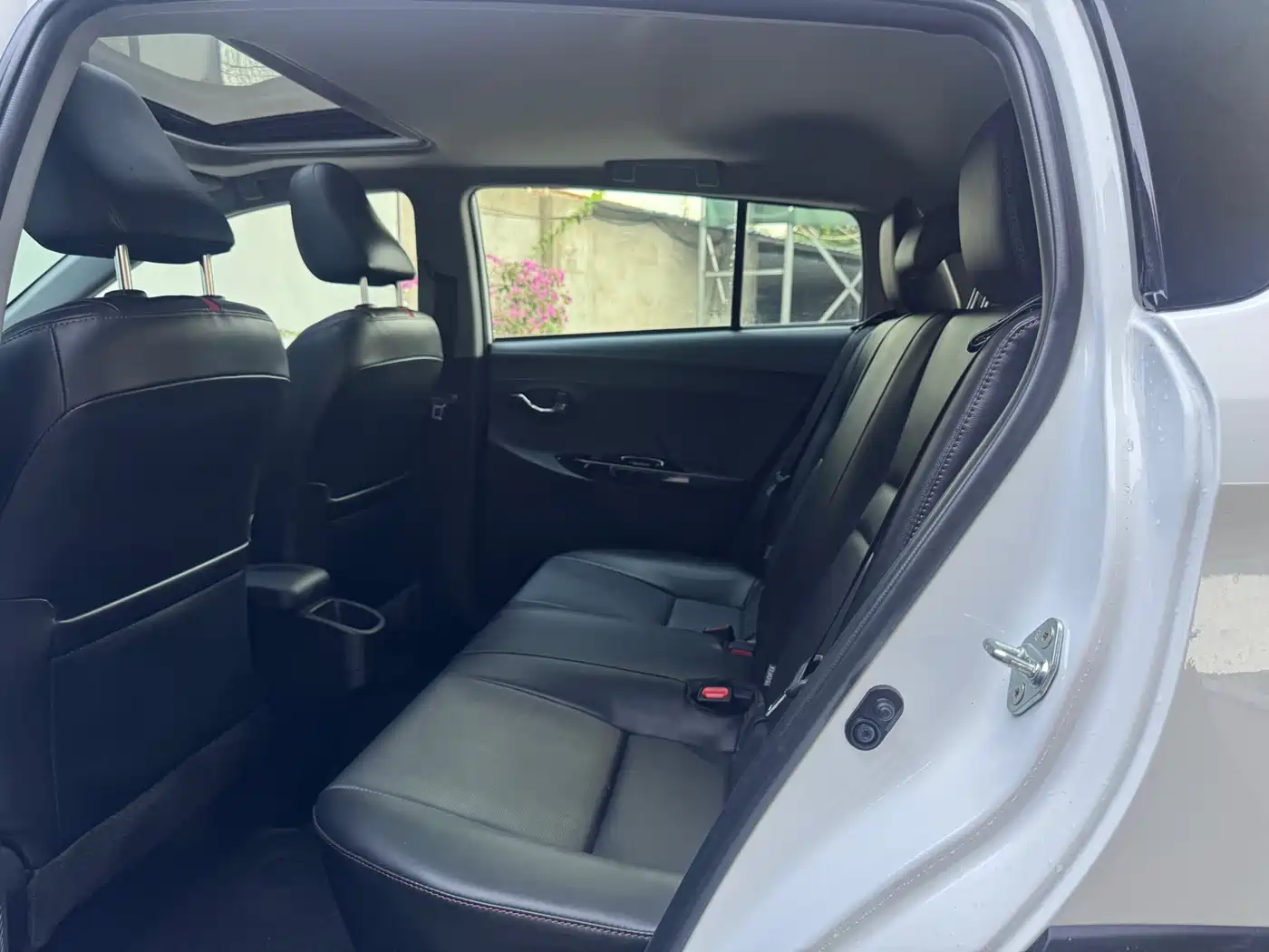 Toyota Yaris, миниатюра 8