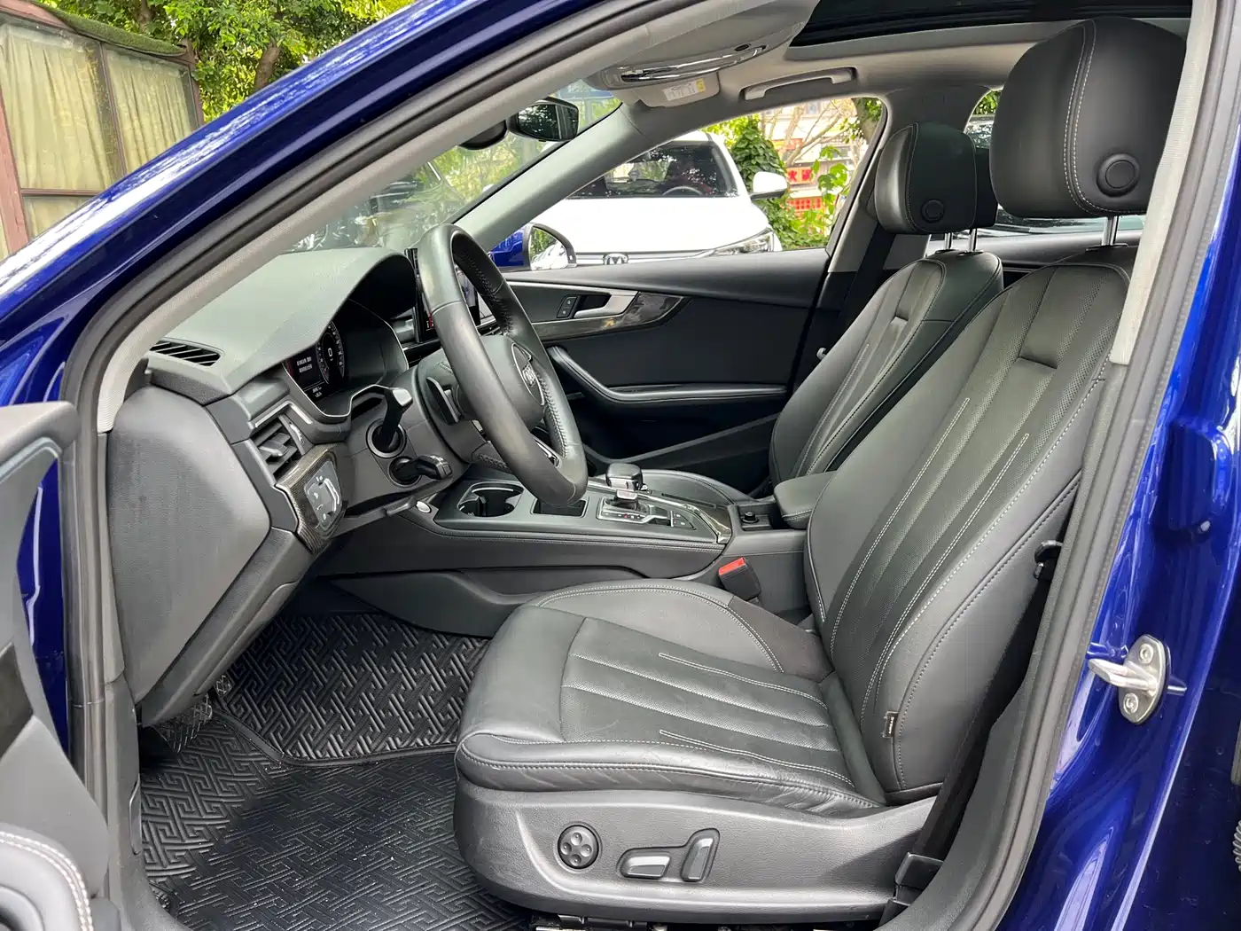 Audi A4L 2020 40 TFSI Luxury Elegance фото 8
