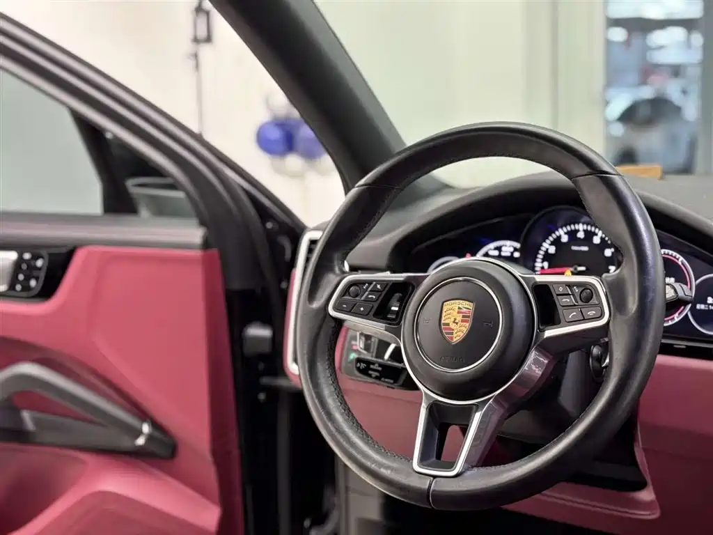 Porsche Cayenne 2019 Cayenne 3.0T фото 24