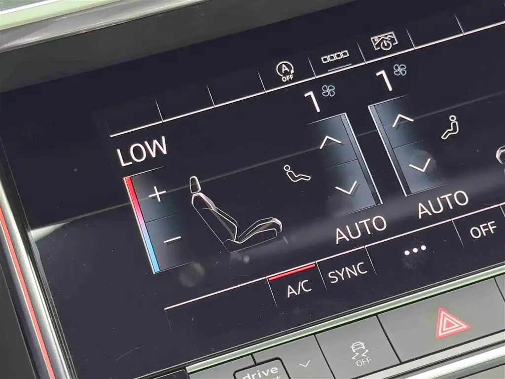 Audi A6L 2021 45 TFSI Exclusive Sport фото 15
